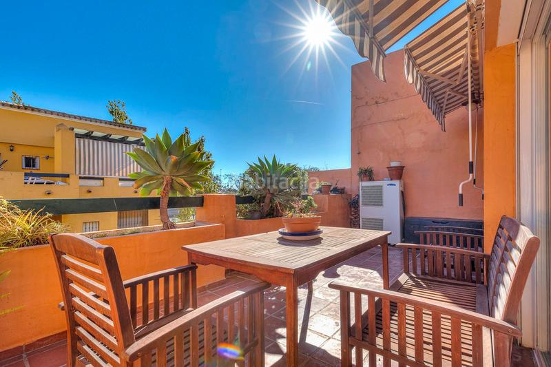 Foto a0435f5d-1d39-4b55-bfb4-87008cef373d. Dachwohnung in lugar urbanizacion Guadalmina Alta 828 in Marbella