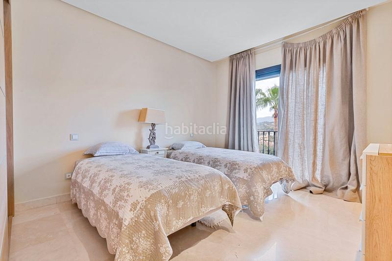 Foto 7bd07405-27a1-4335-a39a-585a6b9fad75. Apartament amb xemeneia calefacció aparcament piscina a Benahavís