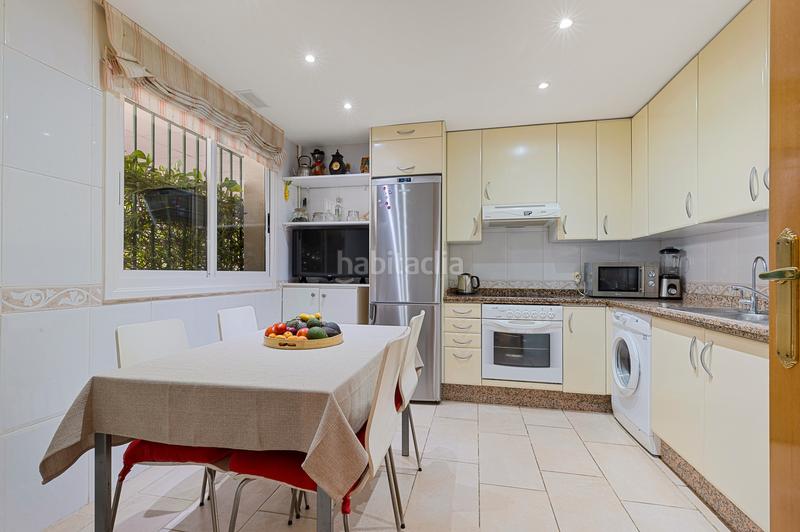 Foto 3c872a4f-d889-440f-a50d-7ddb5cdb5fdb. Duplex avec chauffage piscine dans Guadalmina Alta Marbella