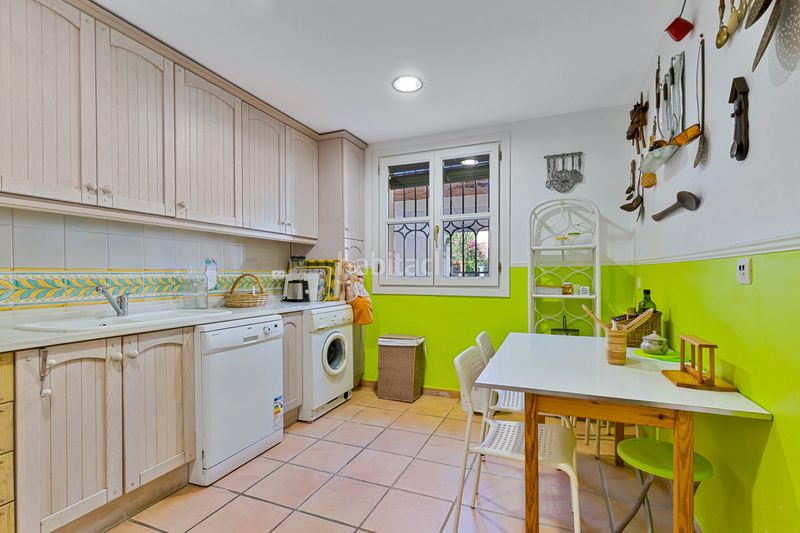 Foto 2779372a-37f0-4951-8339-1f7aba972a1a. Chalet en calle d-1i 36 en Guadalmina Alta Marbella