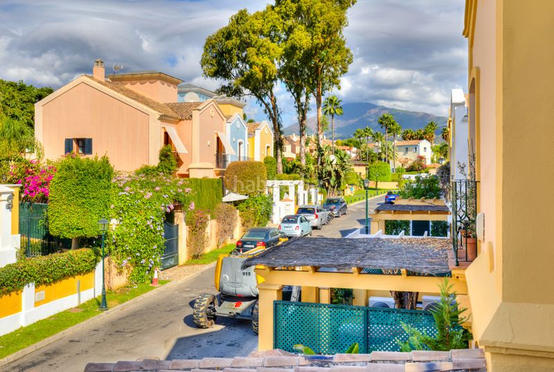 Foto 56aae4cc-9252-4aff-a17b-6bd242a053fb. Chalet en calle d-1i 36 en Guadalmina Alta Marbella