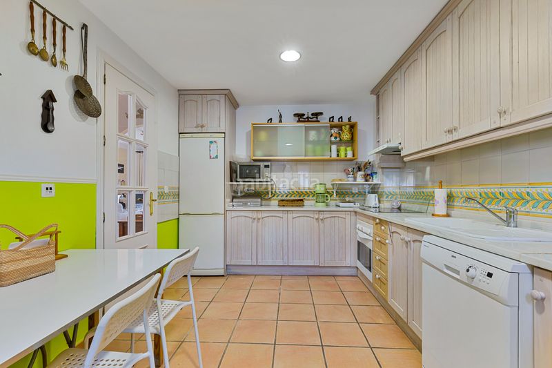 Foto 71e15326-1c53-40a8-b74a-b9b3adb3b073. Chalet en calle d-1i 36 en Guadalmina Alta Marbella