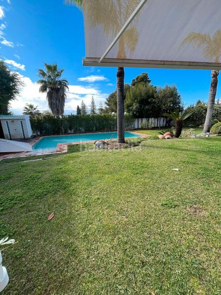 Foto 408c8d1e-cb1e-4a98-8c15-f58bf3dd9521. Chalet dans calle teide 7 dans San Pedro de Alcántara Pueblo Marbella