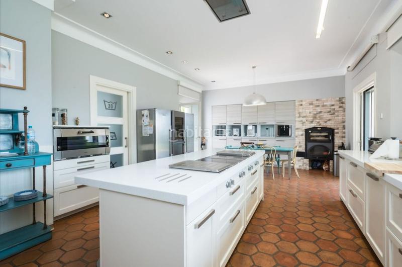 Foto ddf31980-8ce7-44a7-bff5-78b861b3251e. Chalet dans calle teide 7 dans San Pedro de Alcántara Pueblo Marbella