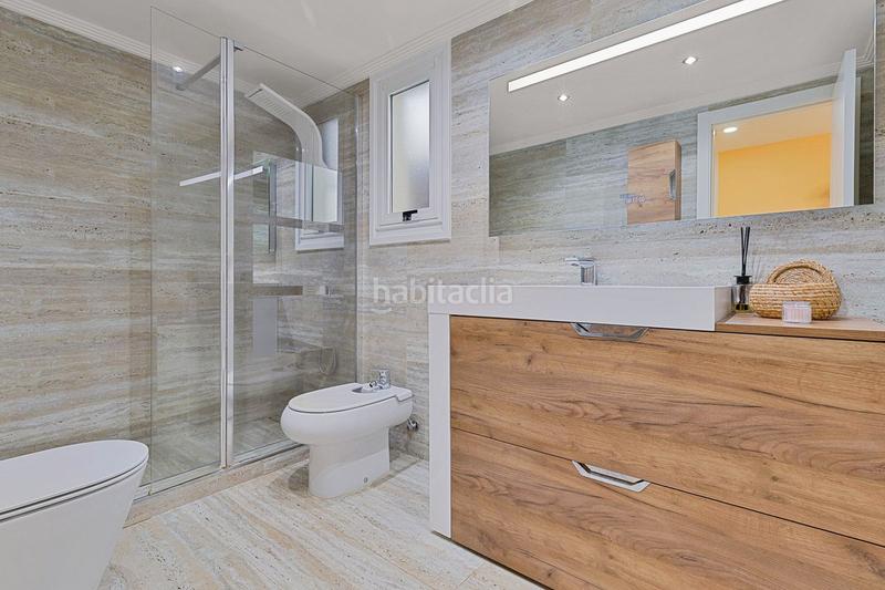 Foto 970f702a-b327-4916-ba31-7c749334716b. Ático en Zona Miraflores Marbella