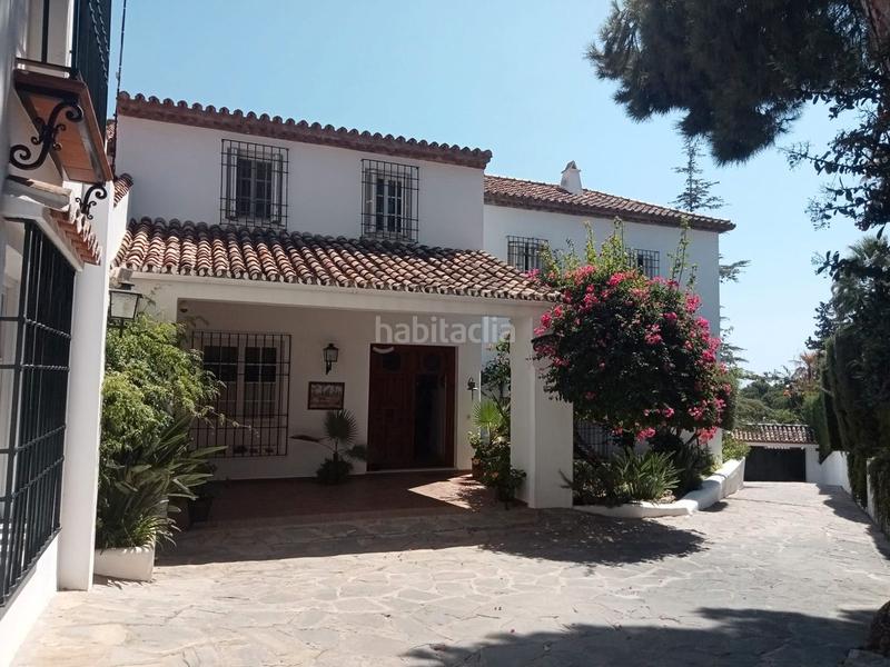 Foto db4411c1-6905-4136-b874-703f52c1c52e. Chalet dans avenida generalife 111f dans Las Brisas Marbella