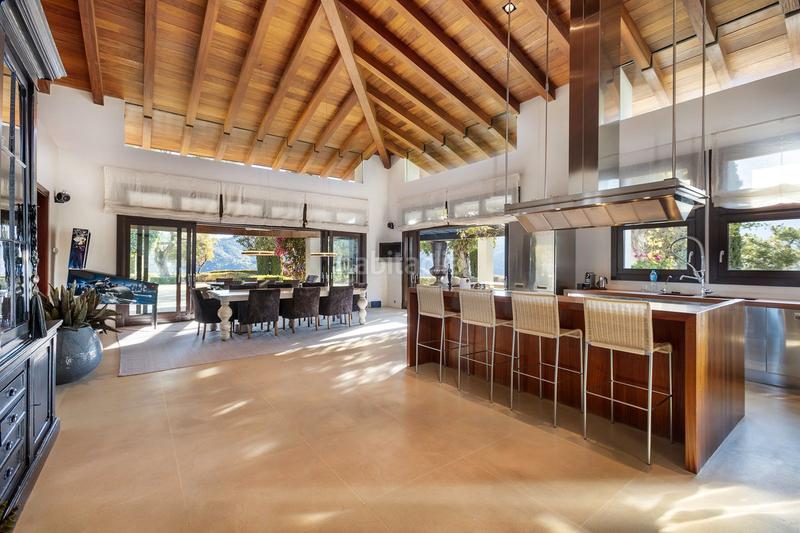 Foto 0a9f06ef-d03a-4bc4-9149-4b51efc2f71b. Chalet en urbanizacion coto La Zagaleta 3f en La Zagaleta Benahavís