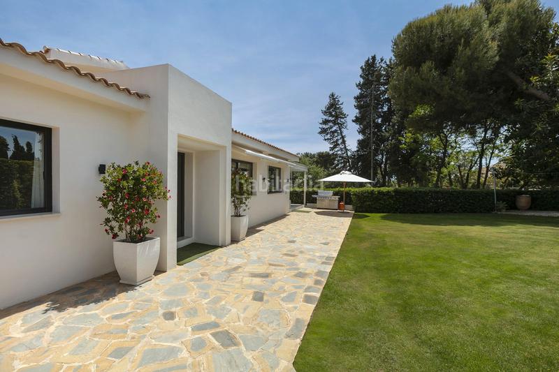 Foto 8c4fabdc-d27e-4830-b687-ea82f332e36b. Chalet dans urbanización Guadalmina Alta 635 dans Guadalmina Alta Marbella