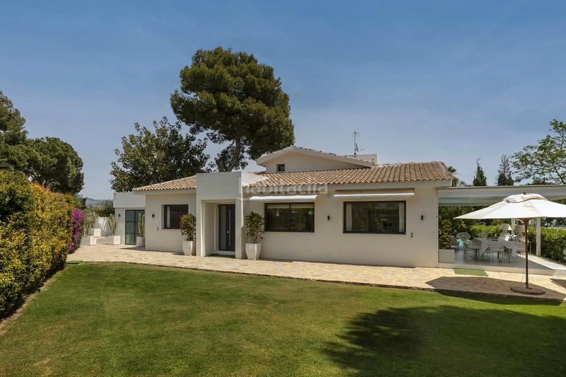 Foto 0ffc9005-9a17-4076-ac2f-0d7bebe8bb94. Chalet en urbanización Guadalmina Alta 635 en Guadalmina Alta Marbella