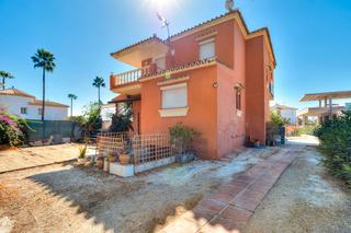 Chalet  Calle josé echegaray 375