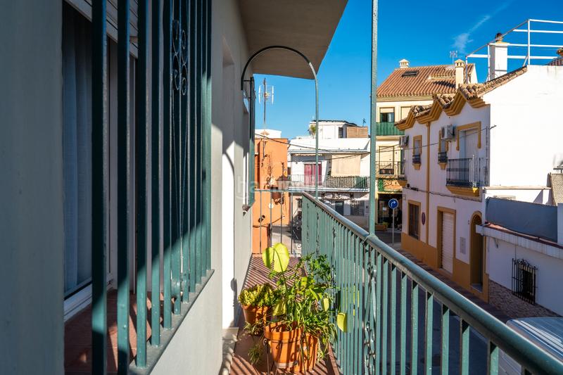 Foto 7f284399-f396-4791-8762-14c8fb78c3b7. Miete zweistöckige wohnung in calle julio romero de torres 28 in Marbella