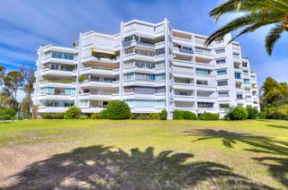 Etagenwohnung in Urbanización guadalmina alta 322. Piso en guadalmina alta en venta