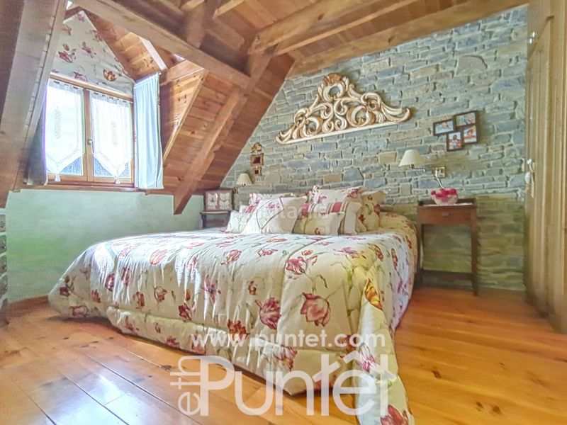 Foto 76d3f46d-d410-4a6e-8a75-103bd29137a9. Casa amb calefacció aparcament a Vielha Vielha e Mijaran