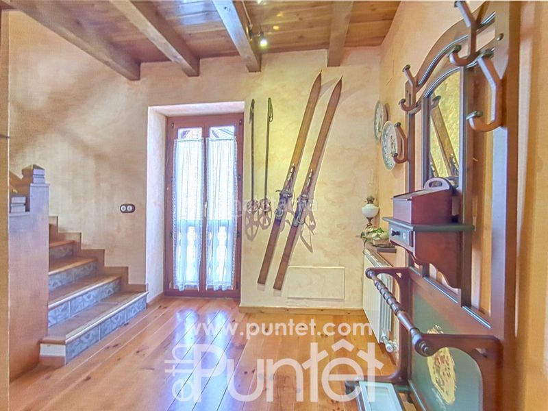 Foto 9c5f5268-e380-4dda-88ce-6f7d3b275330. Casa amb calefacció aparcament a Vielha Vielha e Mijaran