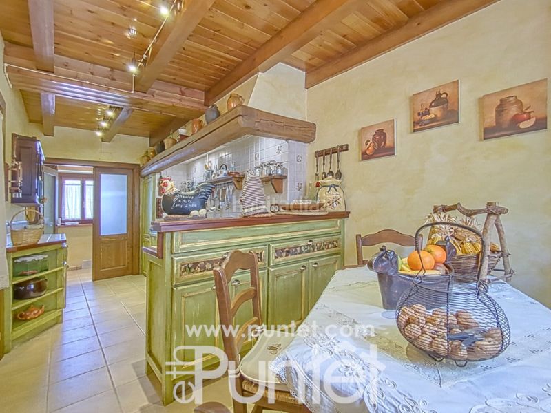 Foto dea7577a-f93b-420b-869e-88272c9f0b31. Casa amb calefacció aparcament a Vielha Vielha e Mijaran