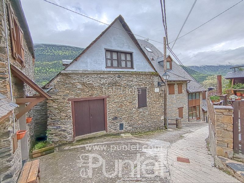 Foto a90ad967-1dba-4d3e-bc7d-8f1bbe3106df. Casa a Arrós Vielha e Mijaran