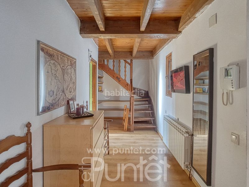 Foto 1435af4e-e458-4016-a249-fe3034b9ba81. Casa amb calefacció aparcament a Montcorbau Vielha e Mijaran