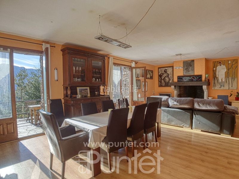 Foto 232efa31-ad54-4141-a3f0-5da35378f549. Casa amb calefacció aparcament a Montcorbau Vielha e Mijaran