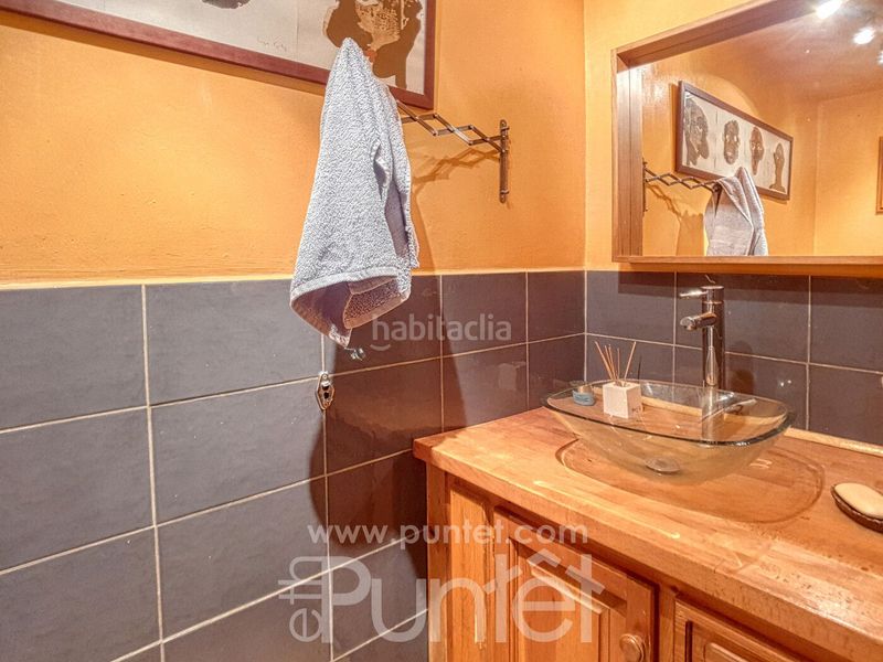 Foto 8440d0ae-41ff-4b26-8ce6-e95bc78a449e. Casa amb calefacció aparcament a Montcorbau Vielha e Mijaran