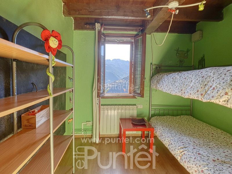 Foto 8969e403-3c4d-40a3-819b-383330536a2d. Casa amb calefacció aparcament a Montcorbau Vielha e Mijaran