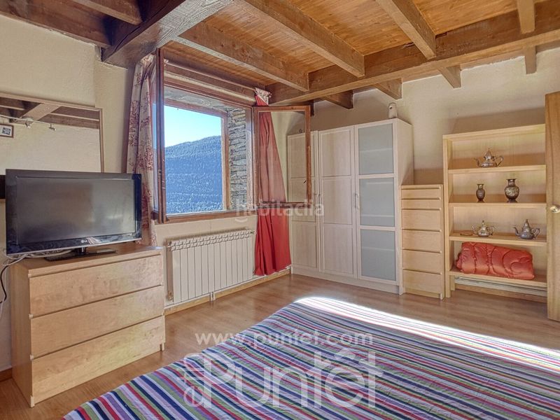 Foto 96db7ef7-868e-465f-8bb0-03d36753f6b6. Casa amb calefacció aparcament a Montcorbau Vielha e Mijaran