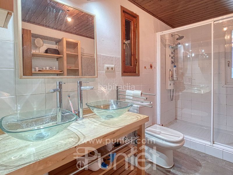 Foto f120855e-86f6-4706-979a-cb764e4fcfe7. Casa amb calefacció aparcament a Montcorbau Vielha e Mijaran