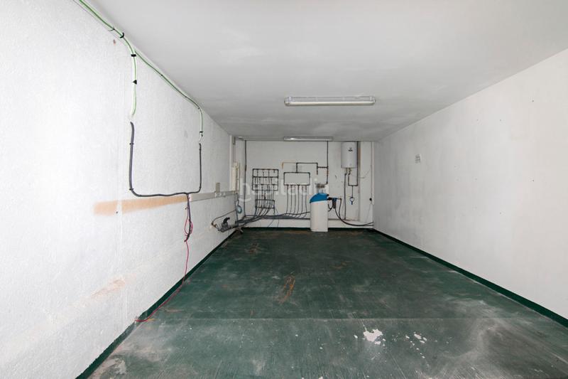 Foto 0b6d93c3-4a48-4814-b0ff-60ee71a88420. Nau industrial a lugar de la casería duende 12 a Pulianas