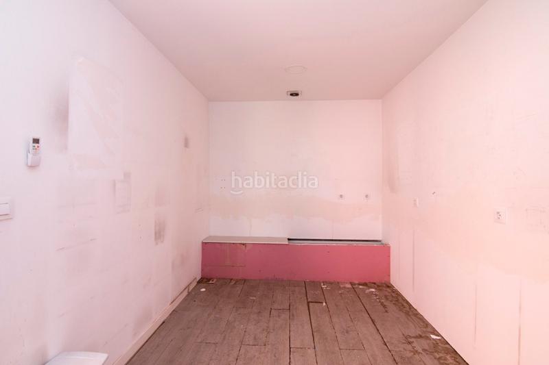 Foto 5fe2f8e2-294e-4bab-bc94-8672b04288dc. Nau industrial a lugar de la casería duende 12 a Pulianas