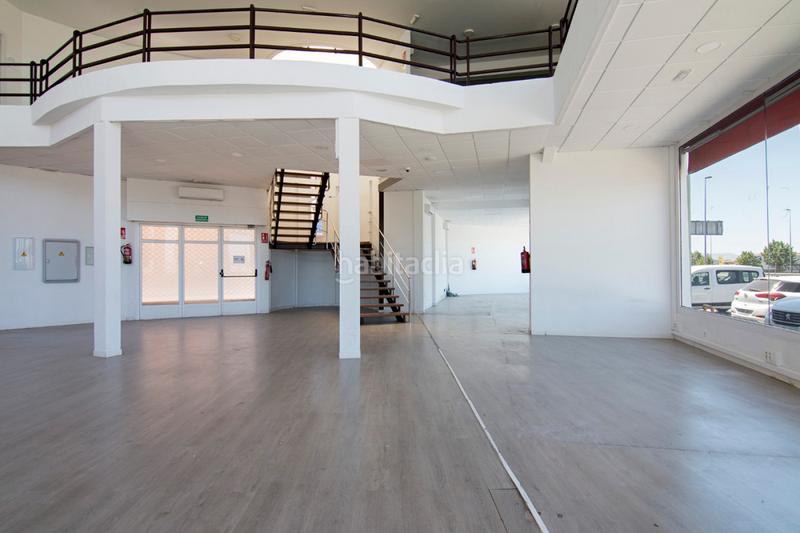 Foto e3169009-e7e9-45d8-a205-a8a90c632f49. Nau industrial a lugar de la casería duende 12 a Pulianas