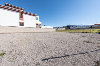 Terreny residencial  Calle saturno. Parcela en esquina en ogíjares