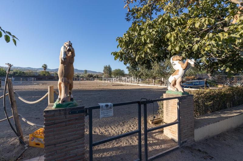 Foto ad298477-1af2-4e95-9504-95cb1c11b70b. Masía hacienda rustica en la zubia en Cumbres Verdes Zubia (La)