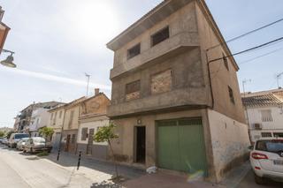 Maison  Calle cruces. Estructura