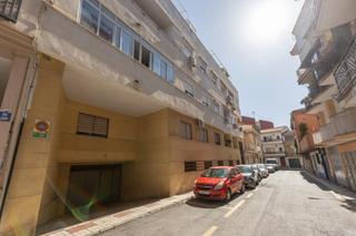 Pis  Calle jumilla. Vivienda  en el centro de maracena, a 5 min del metro