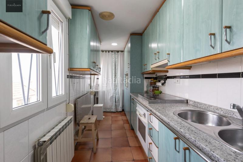 Foto 5447d57d-aa62-464b-ba40-6c8e7c00edf5. Casa  independiente, terraza en ático y locales en Zubia (La)
