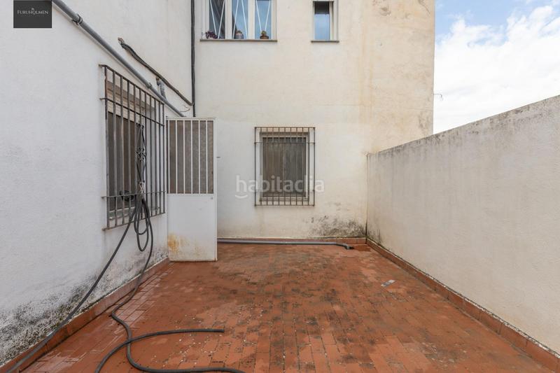 Foto ad5914e9-282c-4b47-9dd2-d689cca99fdb. Casa  independiente, terraza en ático y locales en Zubia (La)