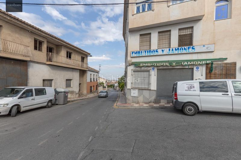 Foto d4518ddc-6013-43a5-8936-d123b6c0c297. Casa  independiente, terraza en ático y locales en Zubia (La)