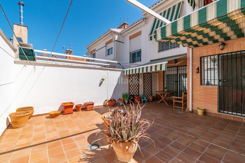 Foto 07fd2878-4083-4401-a4e2-e78ff08c1fd3. Casa adosada estupenda adosada en ogijares en Ogíjares