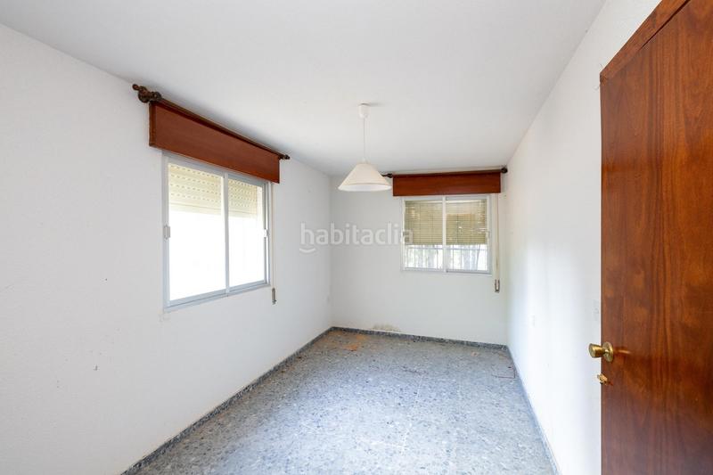 Foto 4359b16c-1315-4ad2-bd3e-64d1332a222e. Chalet !!amplia vivienda en parcela de 1.200 metros en urbanización!! en Otura