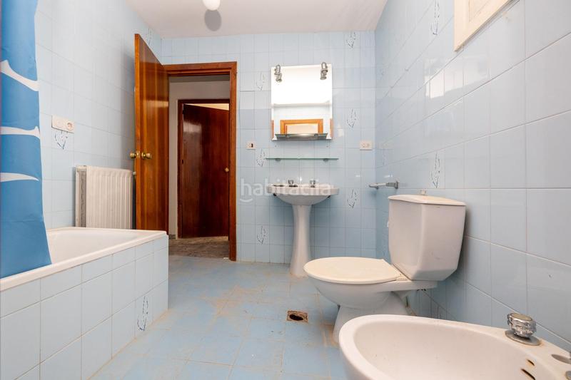 Foto b43f4920-a93e-4284-8a8d-6426c0ef3beb. Chalet !!amplia vivienda en parcela de 1.200 metros en urbanización!! en Otura