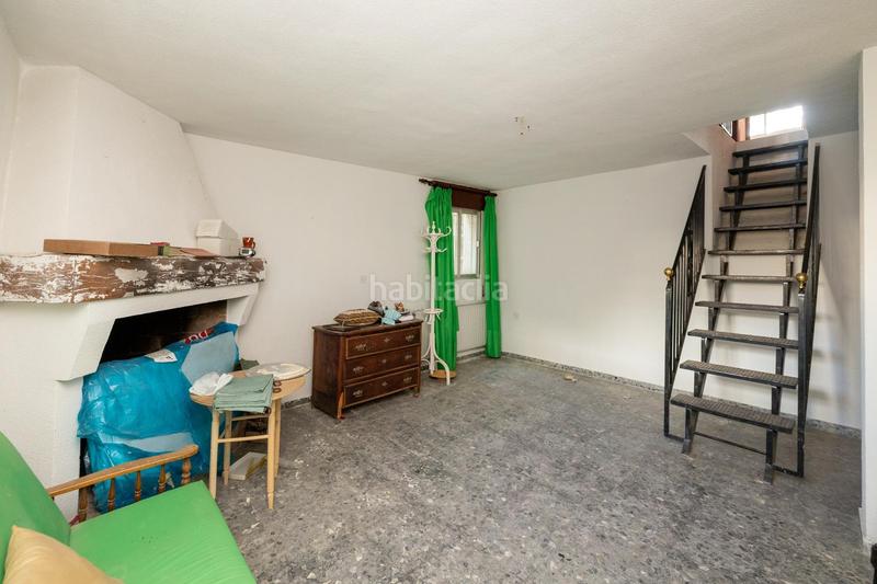 Foto c5998c92-b02c-4c56-8453-bafd0bbf4cb7. Chalet !!amplia vivienda en parcela de 1.200 metros en urbanización!! en Otura