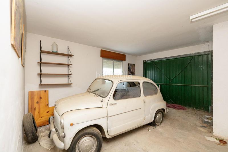Foto e8b0d303-210e-41a3-be6b-559f3a74d5cc. Chalet !!amplia vivienda en parcela de 1.200 metros en urbanización!! en Otura