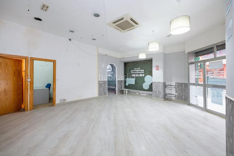 Foto b5ab3a26-1731-4d8d-99db-172fd1315f84. Lloguer local comercial a Pajaritos Granada