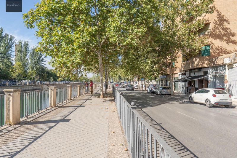 Foto 27b492e6-84fd-4a46-b9e6-979375e01495. Aparcament cotxe a Fígares Granada