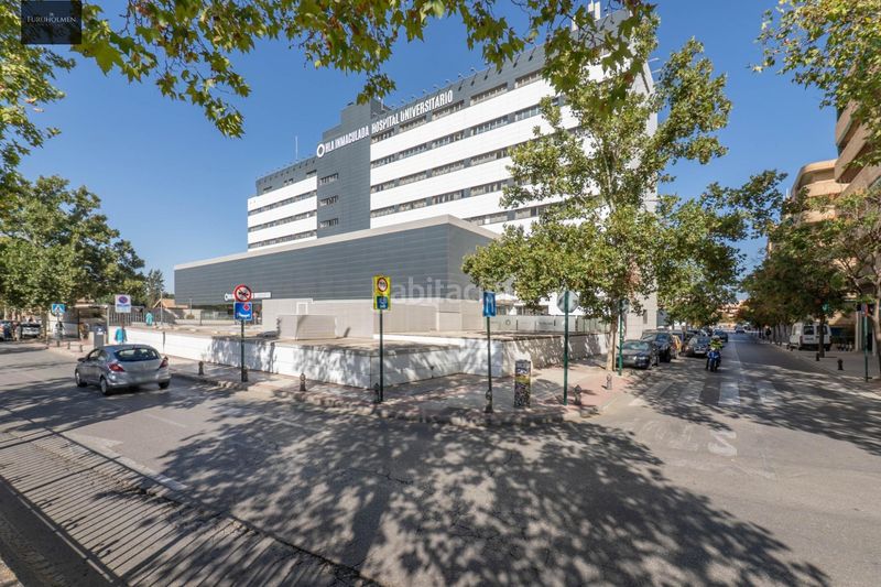 Foto 7ad44f50-b0f0-4532-a4a1-7790e844fb7a. Aparcament cotxe a Fígares Granada