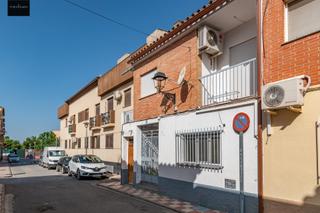 Reihenhaus in Albolote. Fántastica casa en el pueblo de albolote