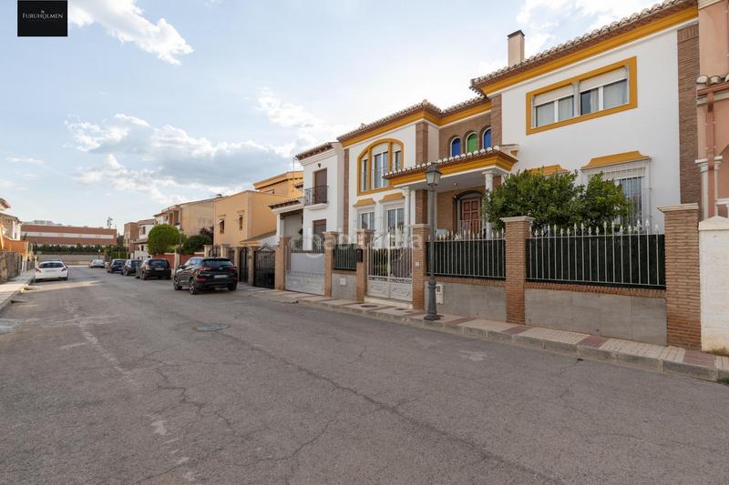 Foto 9473fd8e-9b11-4f0c-bfb6-66820f98b499. Casa amb calefacció a Atarfe