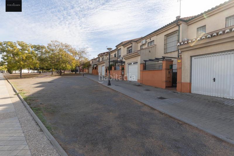 Foto 2e566035-dd04-4336-a5dc-833e0d3d0706. Casa adossada amb calefacció aparcament a Cerrillo de Maracena - Periodistas Granada