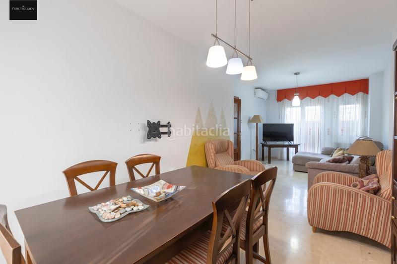 Foto 372e1cce-e2cd-4e5b-9fa3-b74770420bc6. Casa adossada amb calefacció aparcament a Cerrillo de Maracena - Periodistas Granada