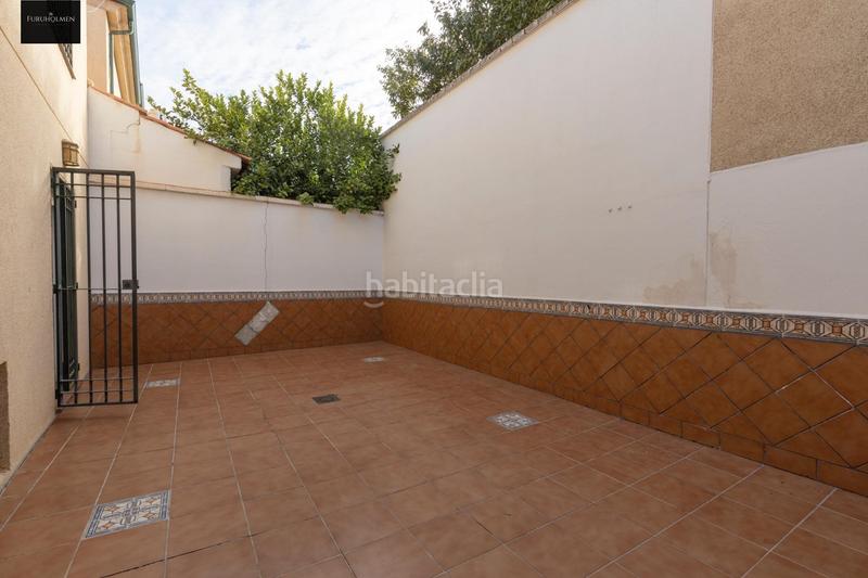 Foto 8703d231-f933-462c-bcff-2a74f092cae5. Casa adossada amb calefacció aparcament a Cerrillo de Maracena - Periodistas Granada