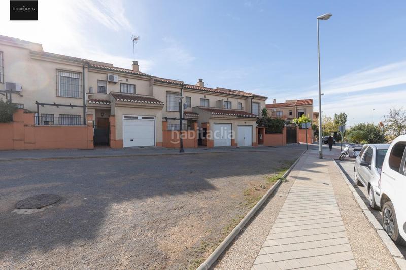 Foto ee7bb230-02d2-4390-99a0-f0dbb3c8f3dc. Casa adossada amb calefacció aparcament a Cerrillo de Maracena - Periodistas Granada
